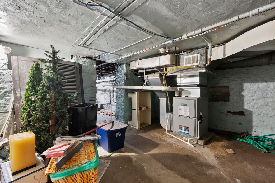 More Photos Of 3707 Butler St, Pittsburgh Storefront Retail Residential For Sale