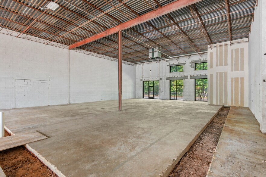 More Photos Of 3586 Pierce Dr NE, Chamblee Office For Lease