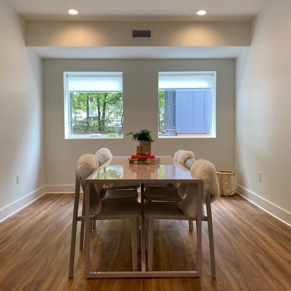 More Photos Of 1027 Arnold St, Greensboro Office For Lease