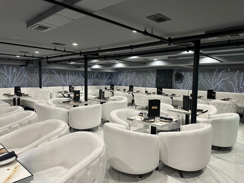 More Photos Of 222 Avenue U, Brooklyn Restaurant For Sale