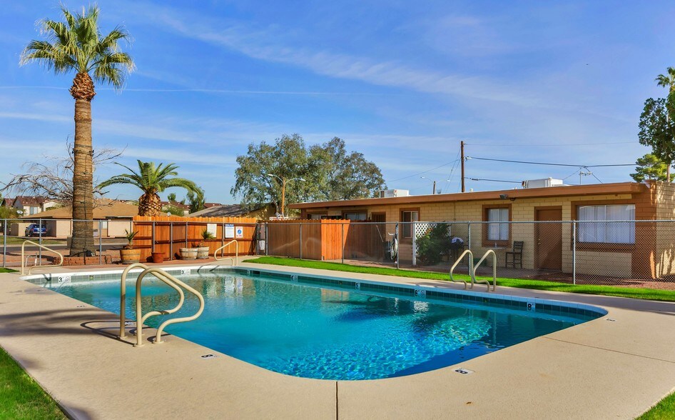 More Photos Of 109 E Brinker Dr, Avondale Apartments For Sale