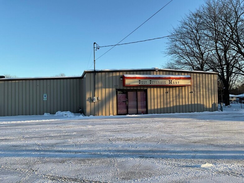 More Photos Of 1031 Appleton Rd, Menasha Industrial For Lease