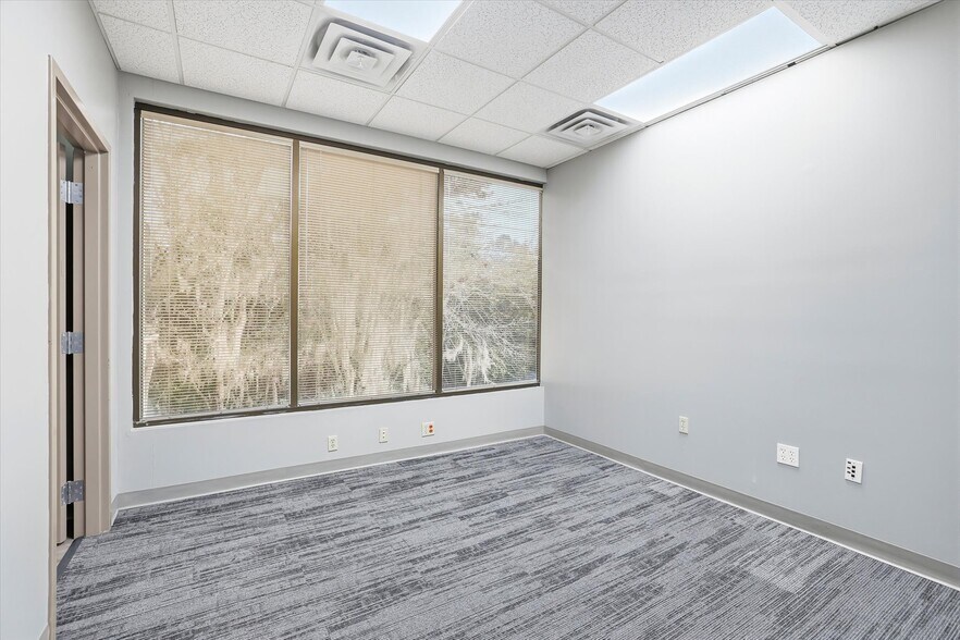 More Photos Of 2252 Killearn Center Blvd, Tallahassee Office For Lease