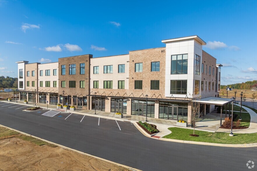 More Photos Of 885 Tunica Trails, Nesbit Apartments For Lease