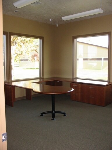 More Photos Of 133 E 50th St, Garden City Loft Creative Space For Sale