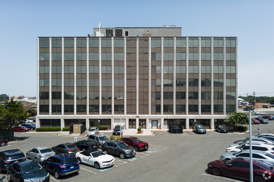 More Photos Of 4235 28th Ave, Marlow Heights Office For Sale