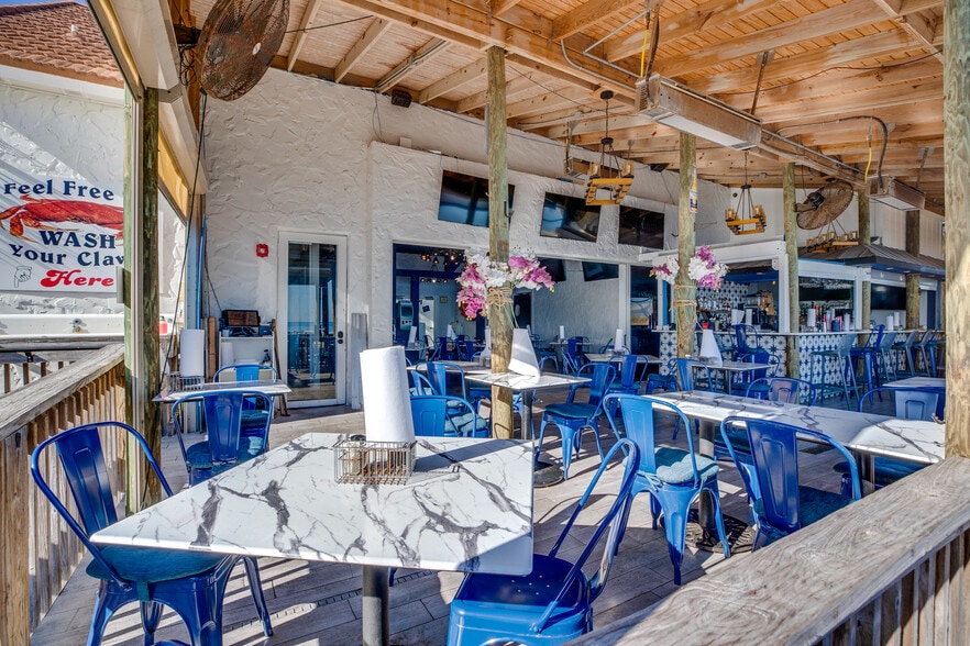 More Photos Of 1550 Indian River Dr, Sebastian Restaurant For Sale
