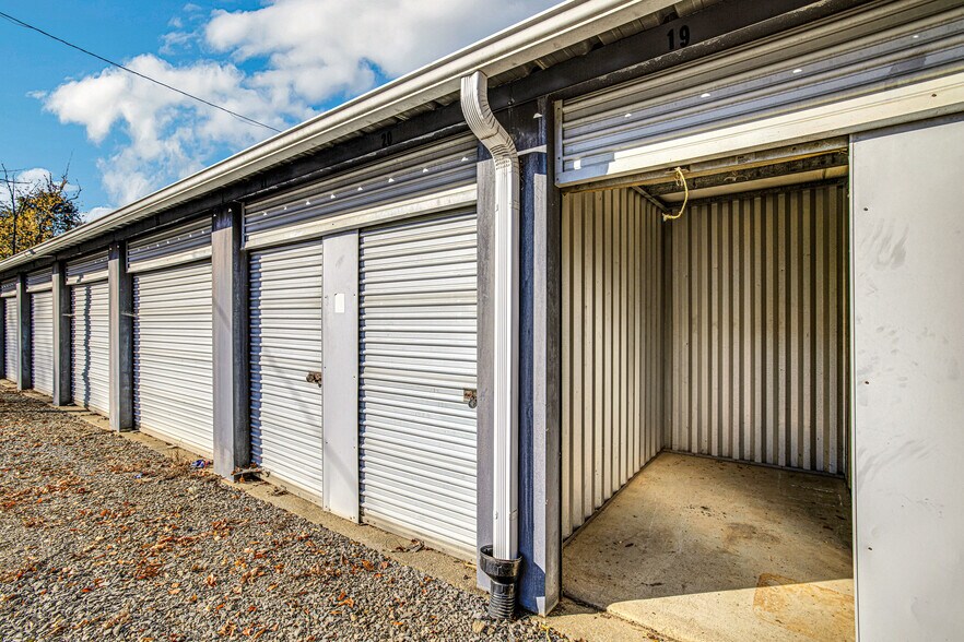 More Photos Of 603 S Erie St, Mercer Self Storage For Sale