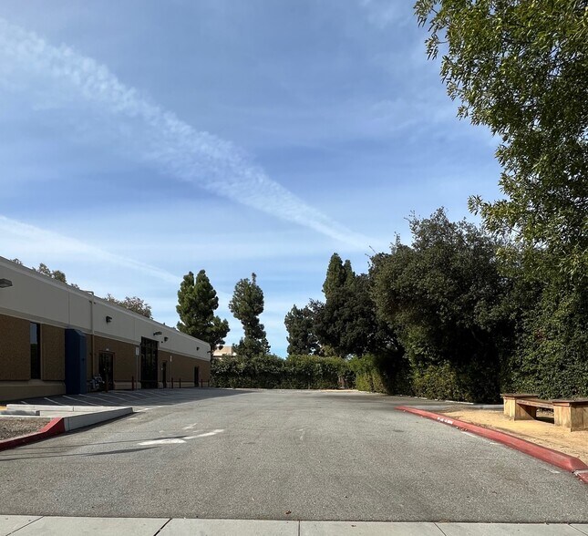 More Photos Of 537-539 E Weddell Dr, Sunnyvale Schools For Sale