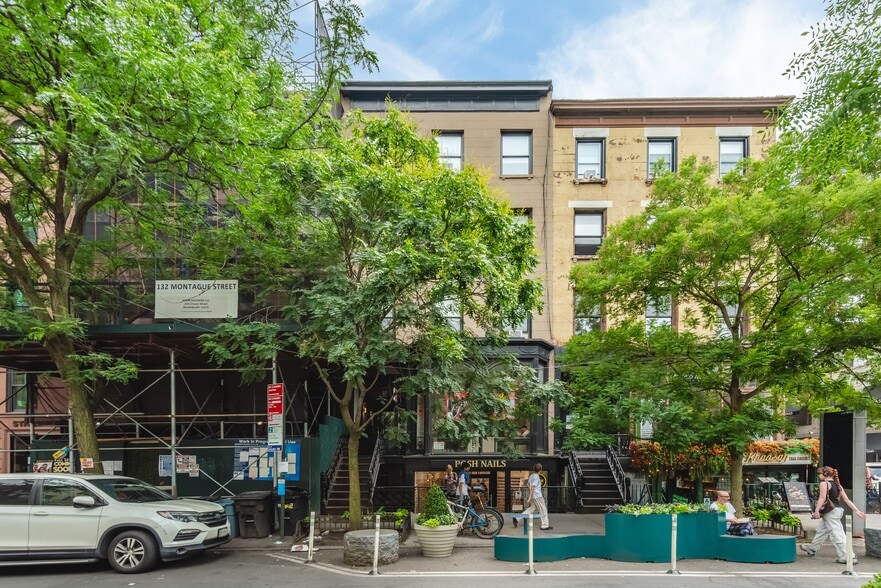 More Photos Of 130 Montague St, Brooklyn Apartments For Sale