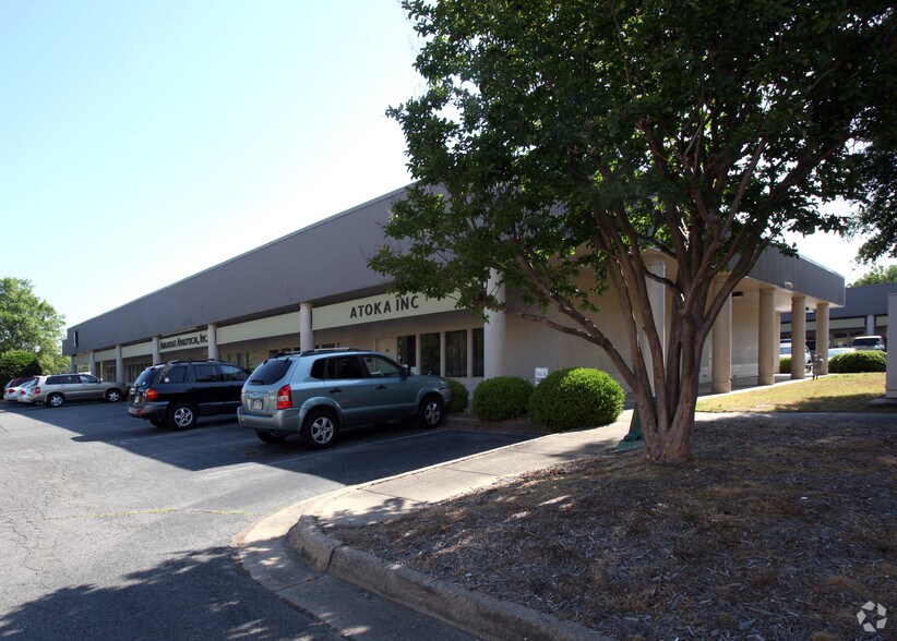 More Photos Of 11701- I-30 Hwy, Little Rock Unknown For Lease