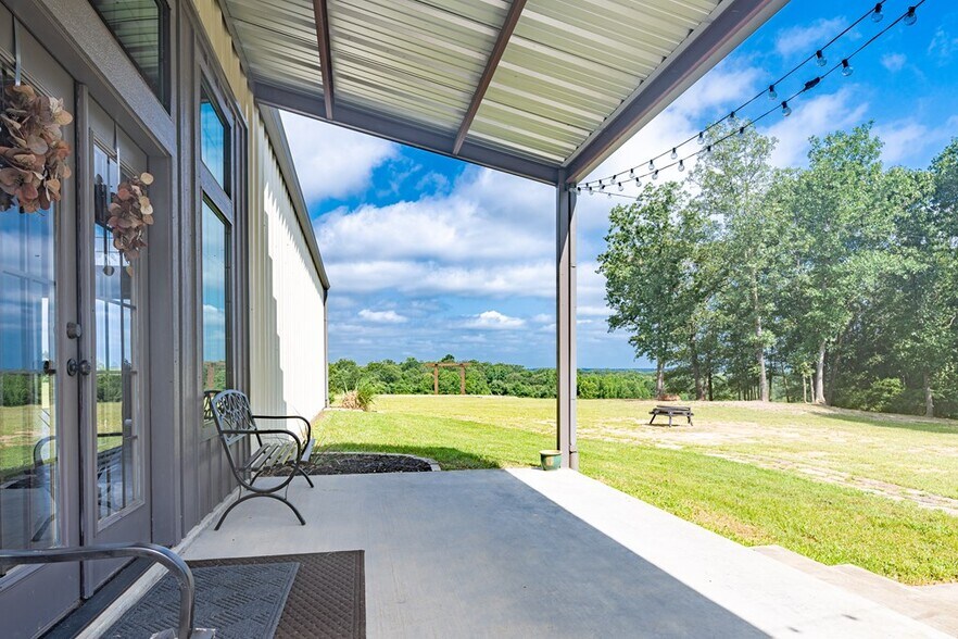 More Photos Of 5015 State Highway 155, Palestine Lodge Meeting Hall For Sale