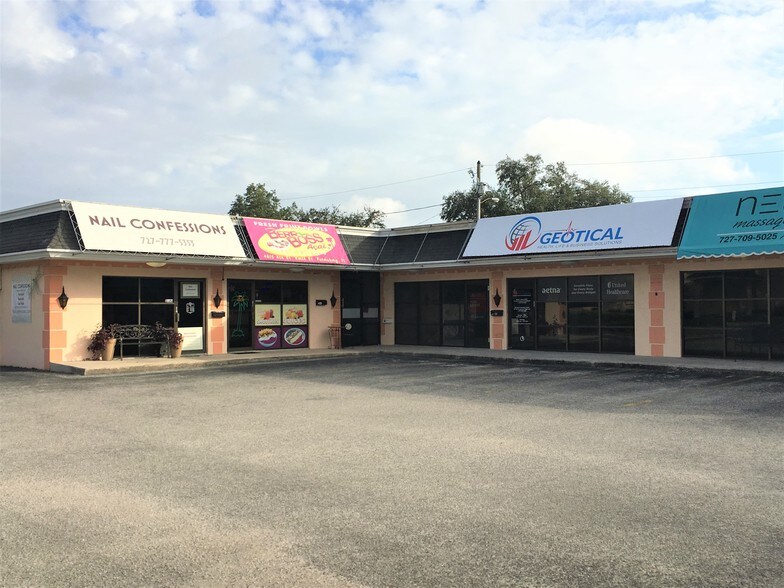 More Photos Of 4601 4th St N, Saint Petersburg Storefront Retail Office For Lease