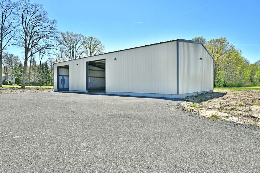 More Photos Of 3218 State Rte 5, Cortland Warehouse For Lease