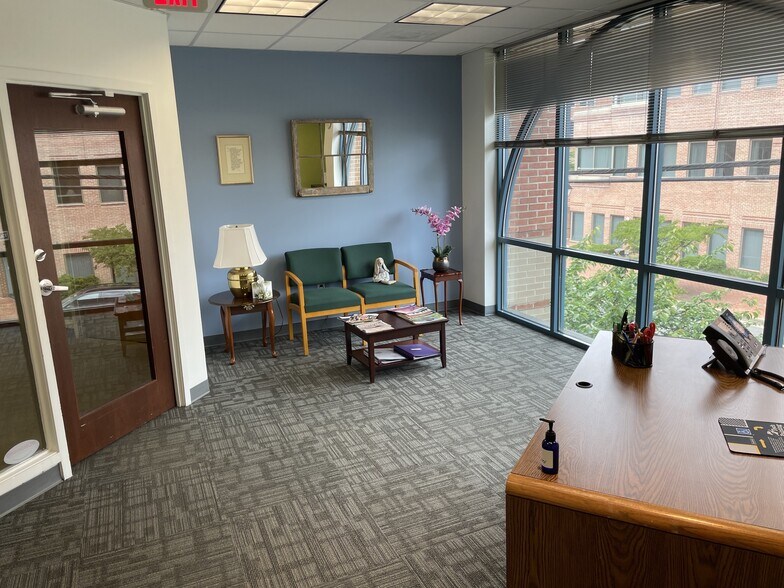 More Photos Of 1414-1416 Prince St, Alexandria Office For Lease