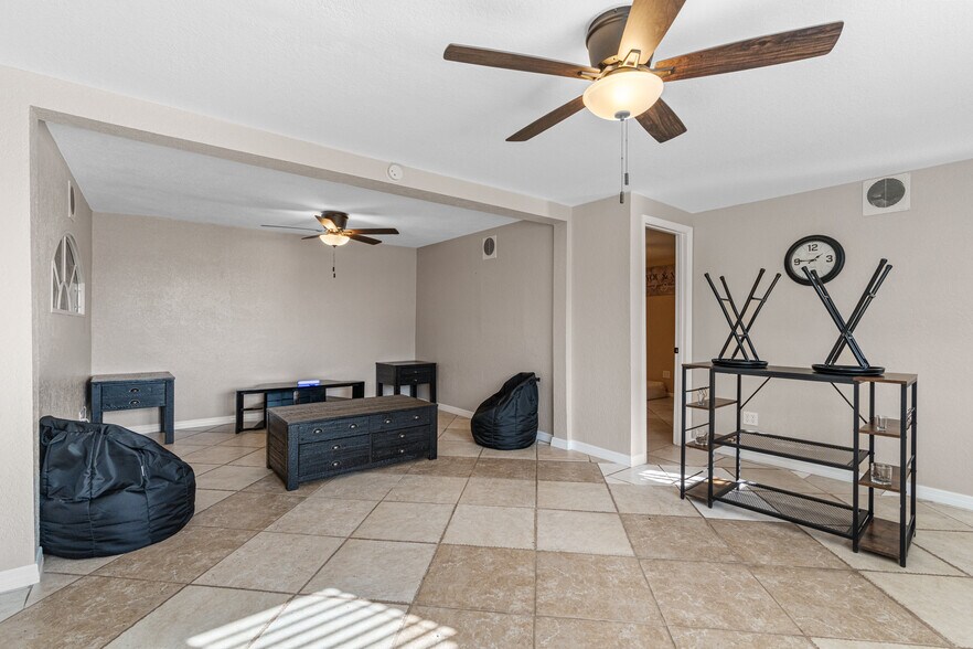 More Photos Of 12360 US Highway 27 S, Sebring Apartments For Sale