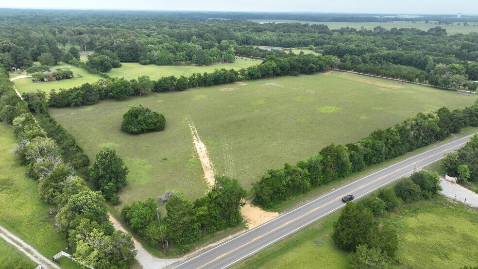 More Photos Of 9712 US Highway 31, Hope Hull Land For Sale