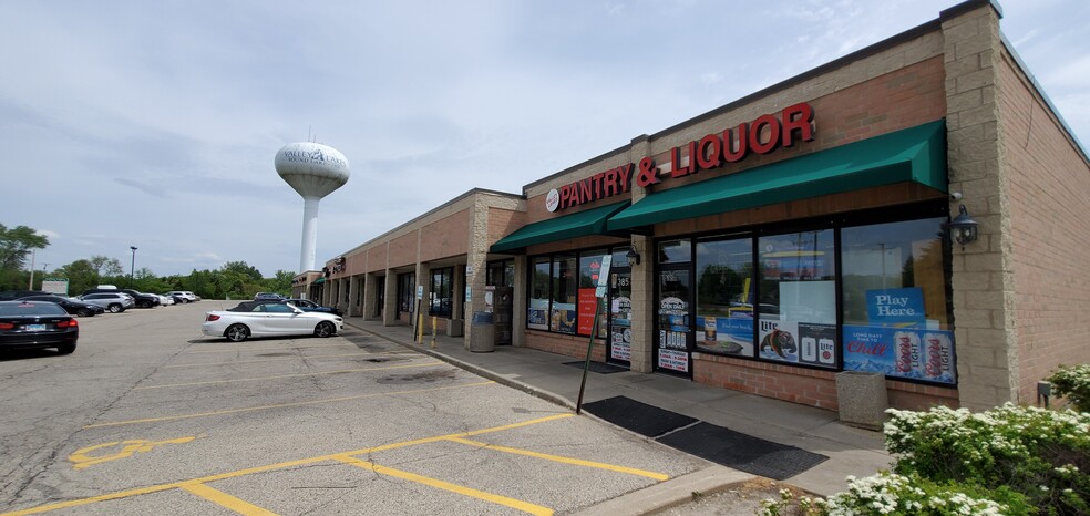 Primary Photo Of 381-457 N Wilson Rd, Round Lake Unknown For Lease