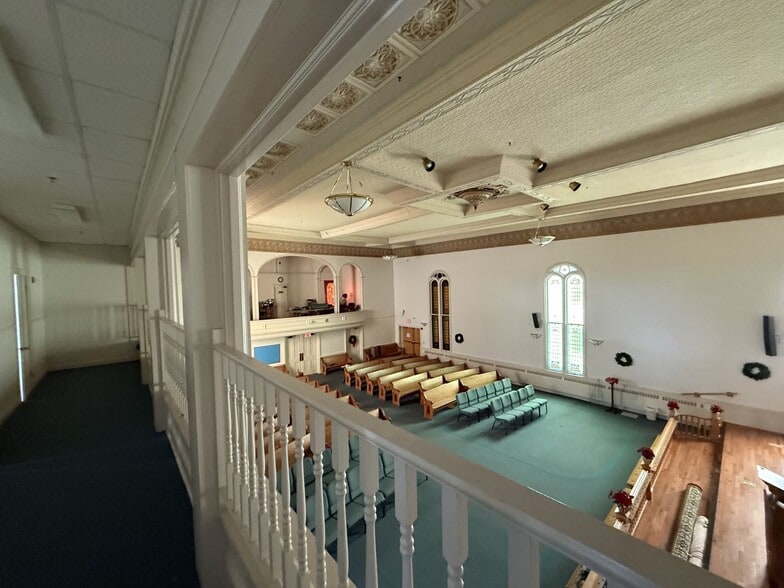 More Photos Of 15 Green Street, Augusta Specialty For Sale