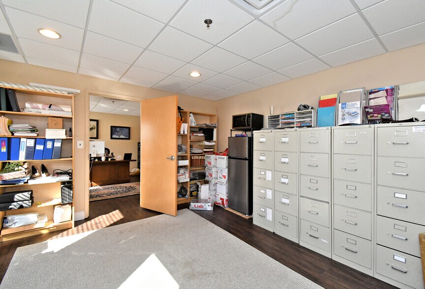 More Photos Of 900 Schell Ln, Phoenixville Office For Sale