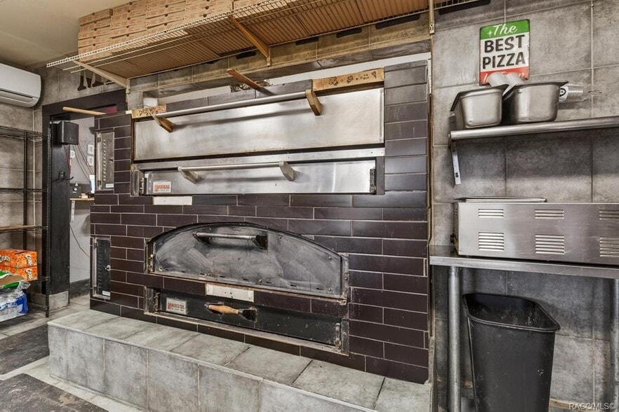 More Photos Of 125 N Main St, Hastings Restaurant For Sale