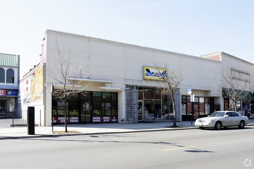 More Photos Of 5649-5655 W Belmont Ave, Chicago Storefront For Lease