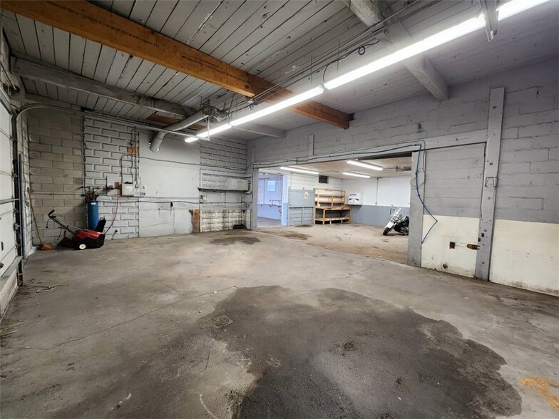 More Photos Of 433 Broadway, Pawtucket Light Distribution For Sale