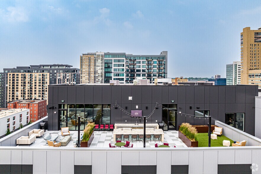 More Photos Of 650 Portland Ave S, Minneapolis Apartments For Lease