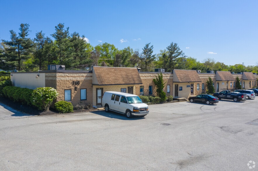 More Photos Of 700 Cornell Dr, Wilmington Light Distribution For Lease
