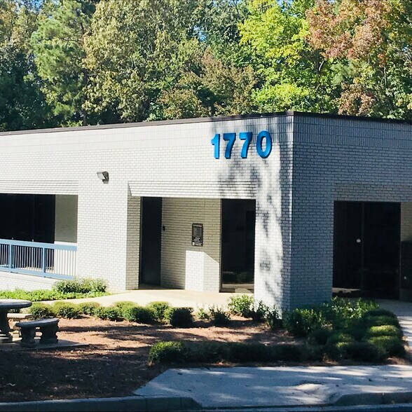 More Photos Of 1770 The Exchange SE, Atlanta Office For Lease