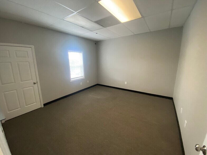 More Photos Of 668 Marina Dr, Charleston Medical For Sale