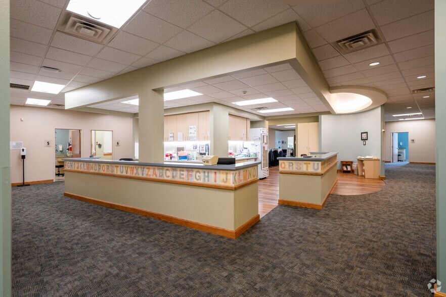 More Photos Of 2733 Wehrle Dr, Buffalo Medical For Lease