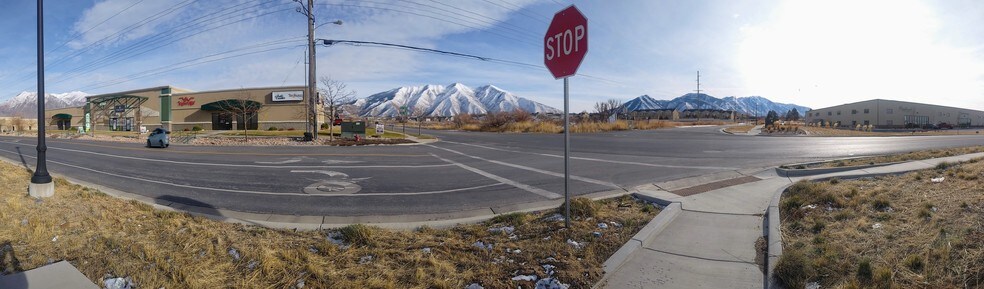 More Photos Of 1002-1032 N Market Place Dr, Spanish Fork General Retail For Lease