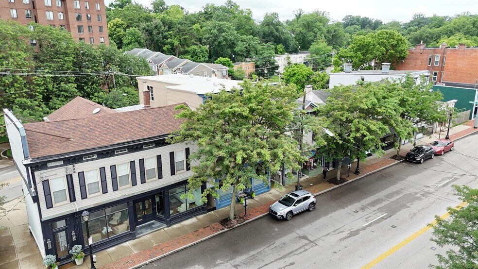 More Photos Of 2039 Madison Rd, Cincinnati Storefront Retail Office For Sale
