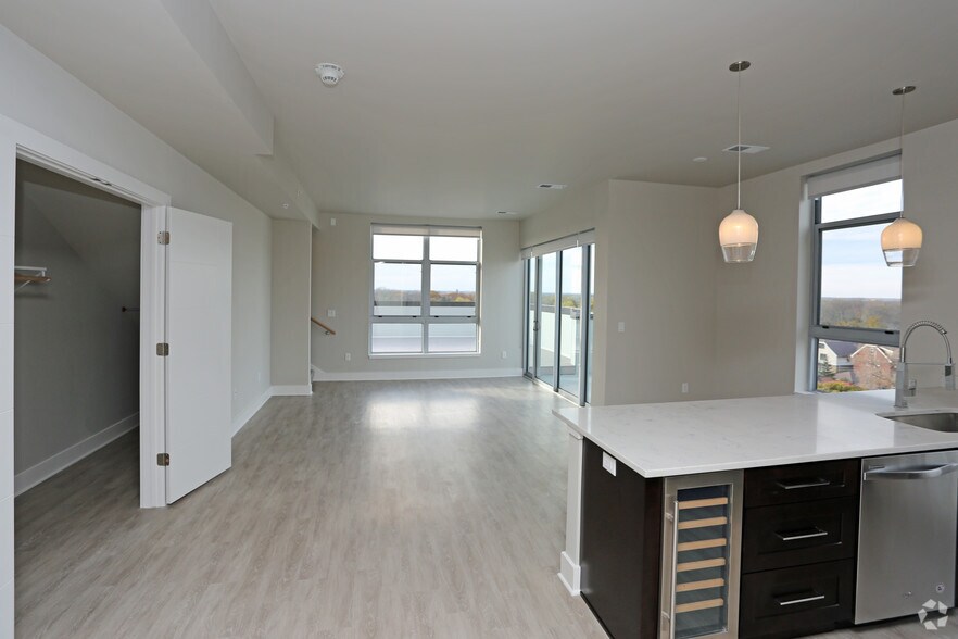 More Photos Of 4175 N Oakland Ave, Shorewood Multifamily For Sale