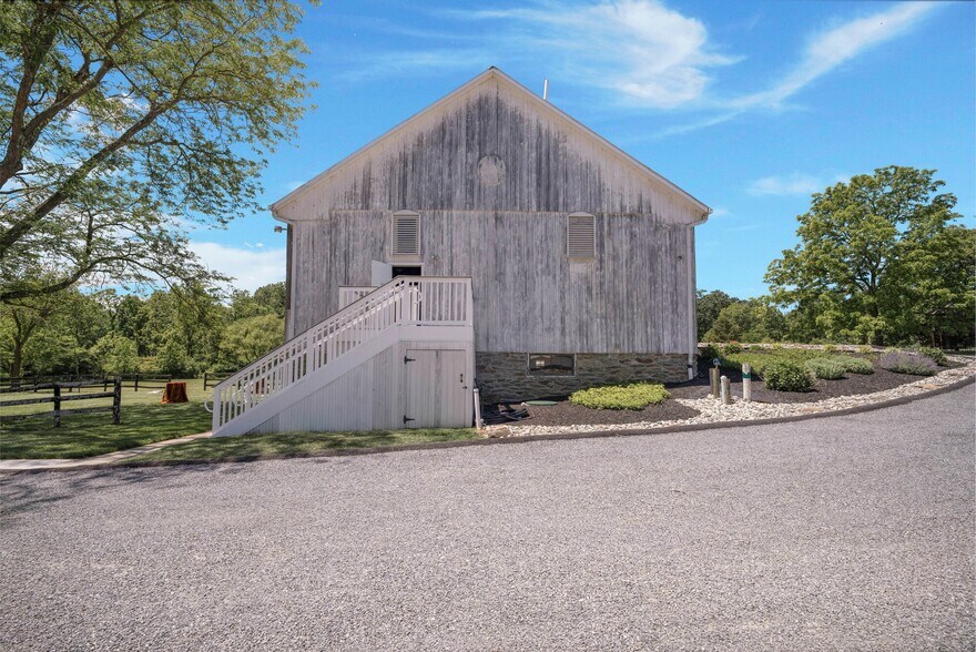 More Photos Of 1902 Jefferson Pike, Brunswick Lodge Meeting Hall For Lease