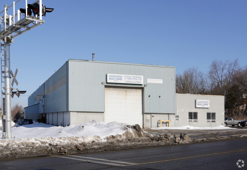 Primary Photo Of 210 Bishop St N, Cambridge Warehouse For Sale