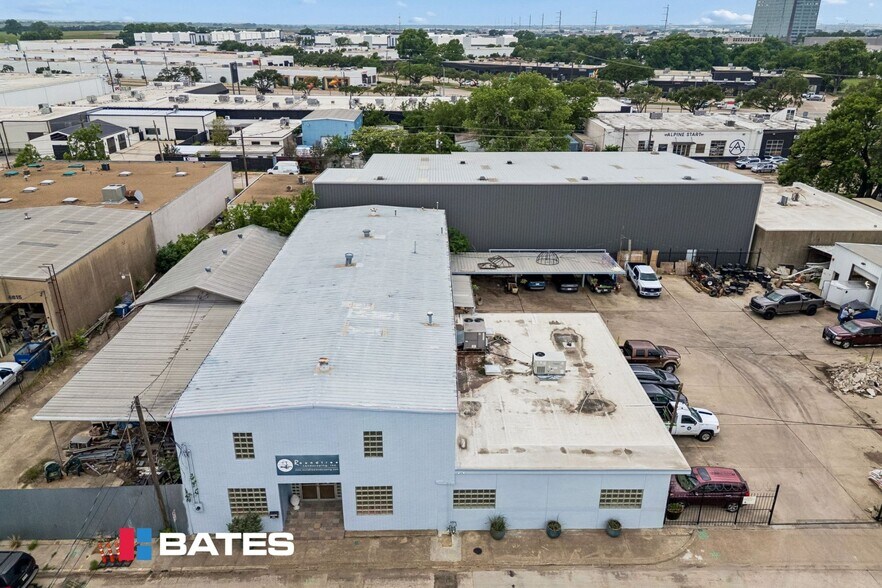 More Photos Of 4819 Vicksburg St, Dallas Showroom For Sale