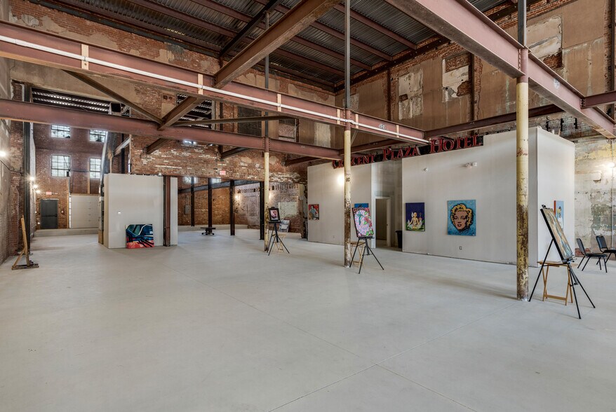 More Photos Of 713 Indiana Ave, Wichita Falls General Retail For Lease