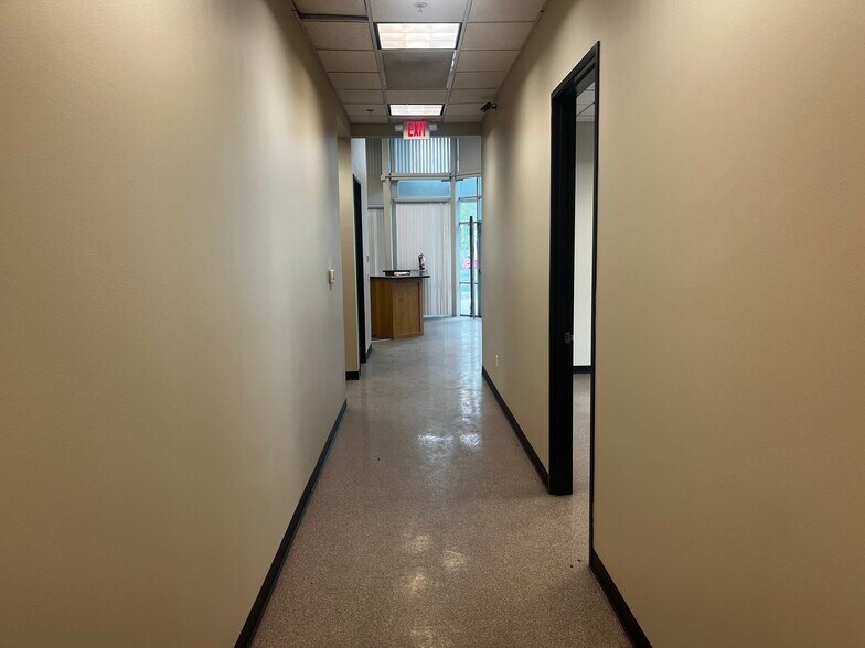 More Photos Of 7490 Commercial Way, Henderson Warehouse For Sale