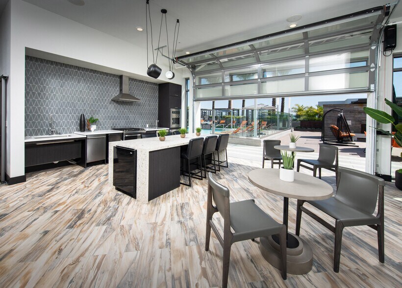 More Photos Of 730-750 E Capitol Ave, Milpitas Apartments For Lease