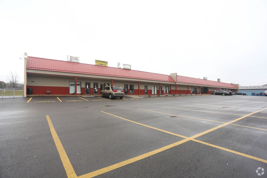 More Photos Of 1671 S Old Highway 141, Fenton Unknown For Sale