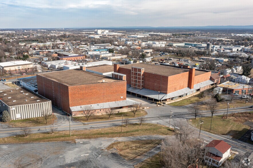 More Photos Of 605-625 N Loudoun St, Winchester Refrigeration Cold Storage For Lease
