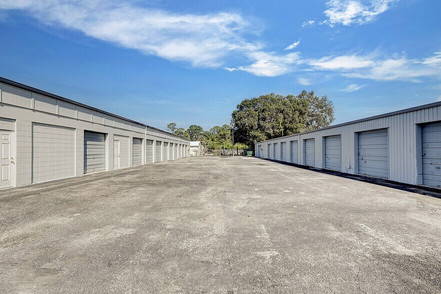 More Photos Of 1166 Angle Rd, Fort Pierce Self Storage For Sale