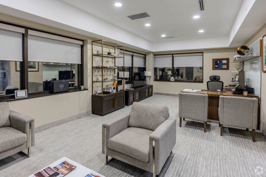 More Photos Of 199 Pomeroy Rd, Parsippany Office For Lease