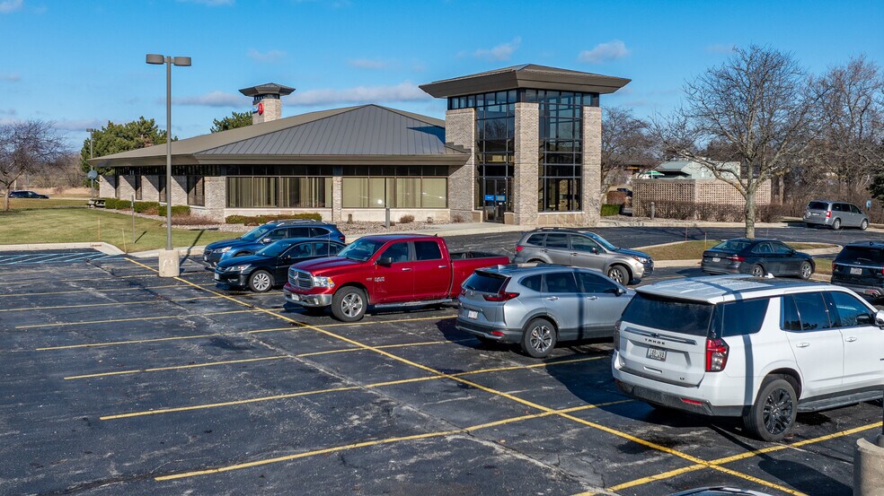 Primary Photo Of 3470 Gateway Rd, Brookfield Bank For Sale