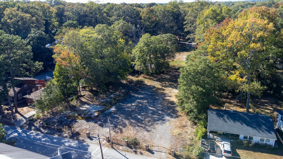 More Photos Of 2130 Newnan St, East Point Schools For Sale