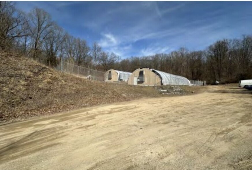 More Photos Of 1900 W Main St, Ionia Warehouse For Sale