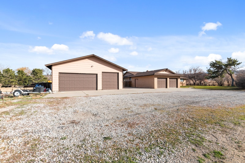 Primary Photo Of 13905 Old Virginia Rd, Reno Flex For Sale