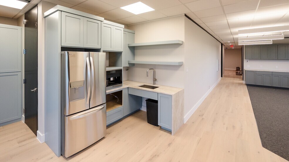 More Photos Of 1301 S Capital of Texas Hwy, West Lake Hills Office Residential For Sale